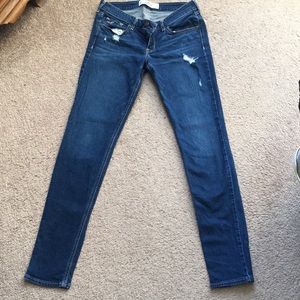 Like New Distressed Hollister Skinny Jeans